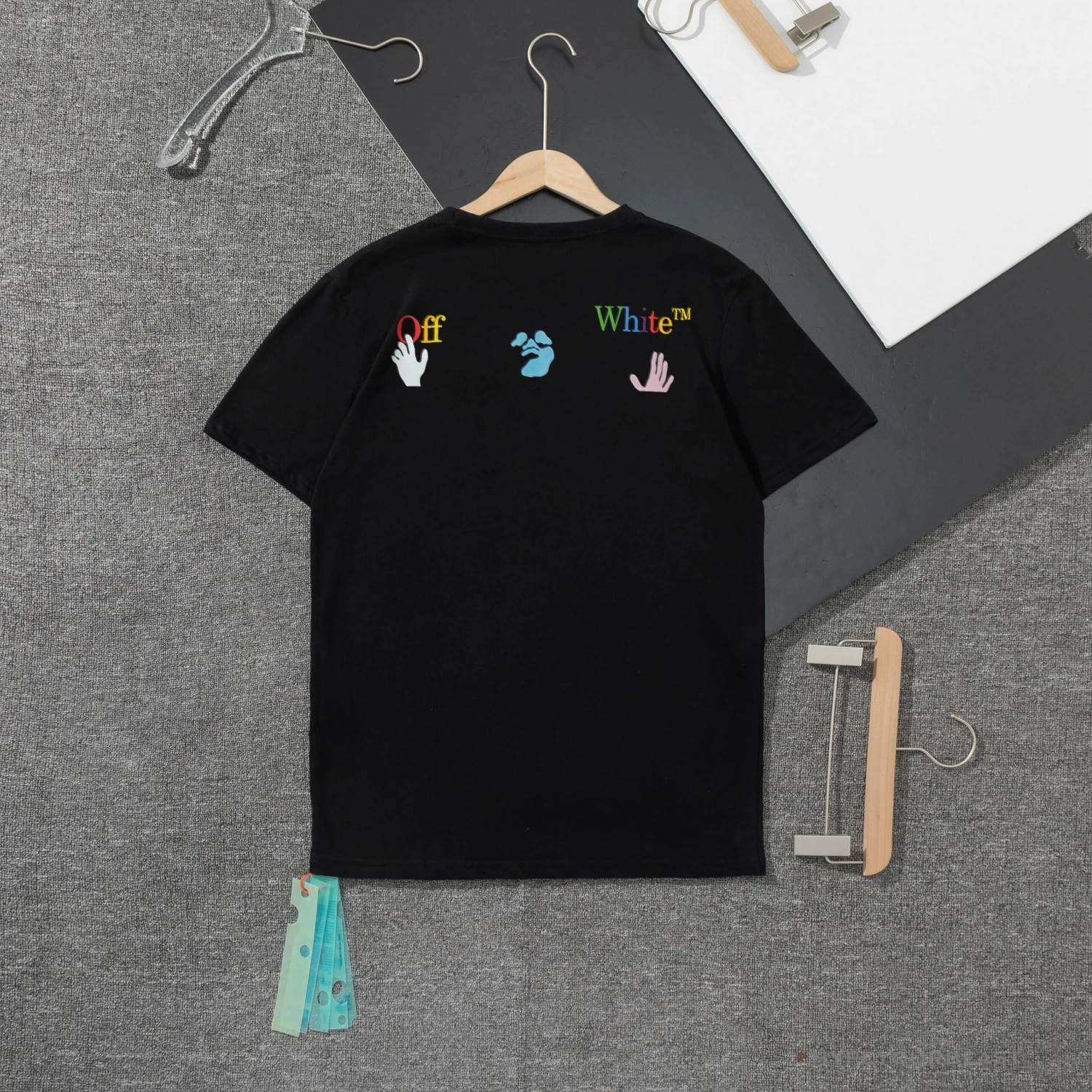 OFF-WHITE Support Love 'BLACK' Tee Shirt 2 OFF-WHITE Support Love 'BLACK' Tee Shirt - Image 2