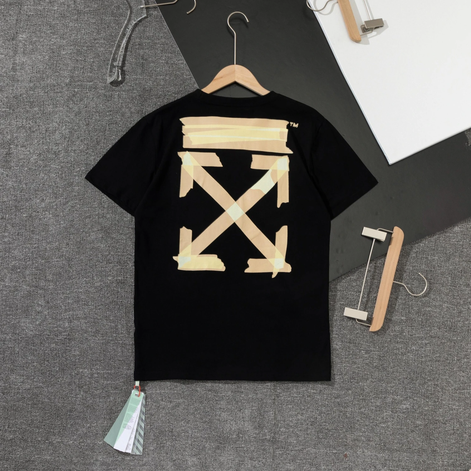 OFF-WHITE Classic Cross Yellow Arrow Tape Tee Shirt 'BLACK' 2 OFF-WHITE Classic Cross Yellow Arrow Tape Tee Shirt 'BLACK' - Image 2