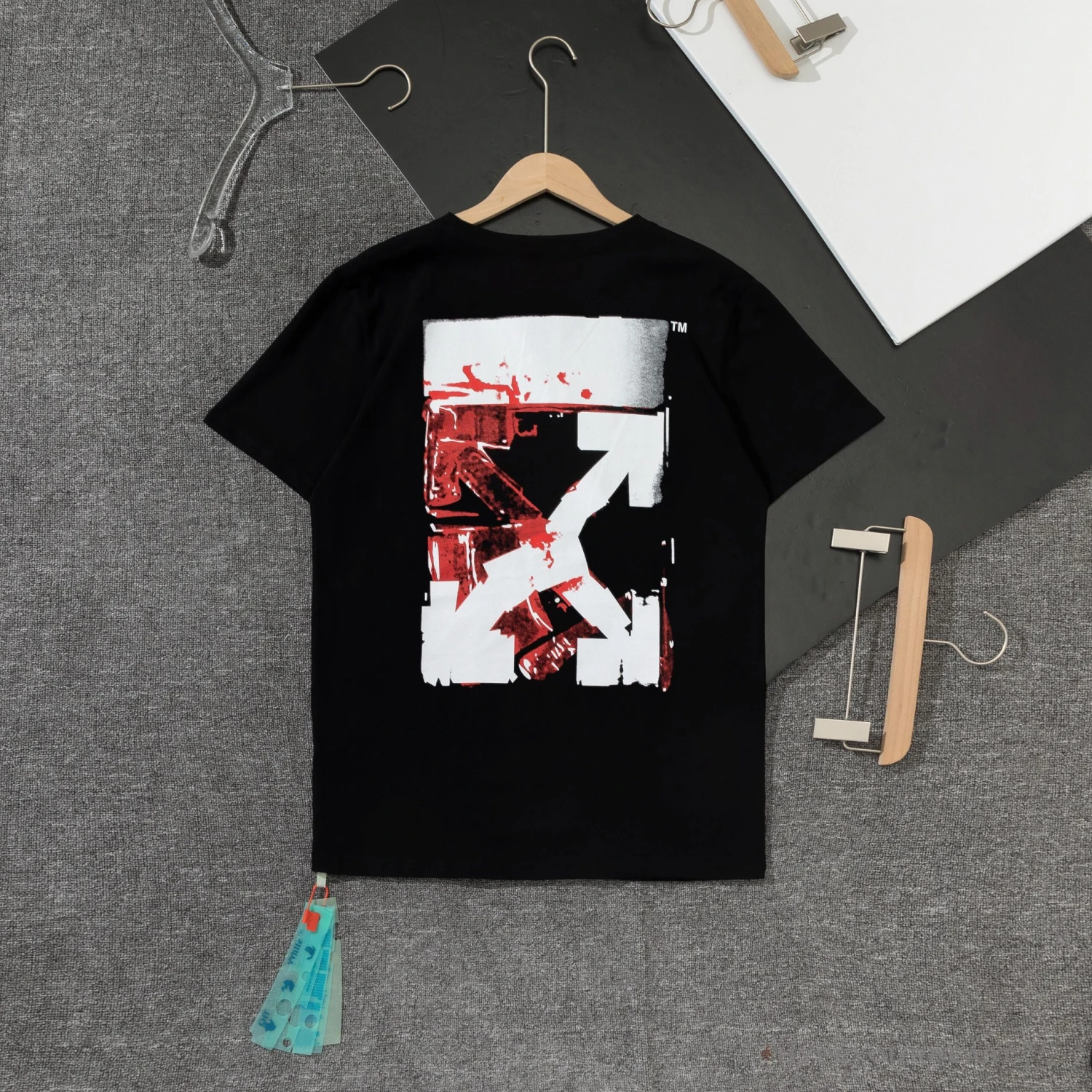OFF-WHITE Acrylic Hand-Painted Graffiti Pattern Tee Shirt 'BLACK' 2 OFF-WHITE Acrylic Hand-Painted Graffiti Pattern Tee Shirt 'BLACK' - Image 2