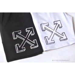 OFF-WHITE Dimensional Sketch Shorts 'WHITE' -Fusion Wear Shop 2 8d2194f8 d5e8 4e5a 84fe 63de47914024copy