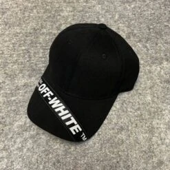 Off White Hat Black White