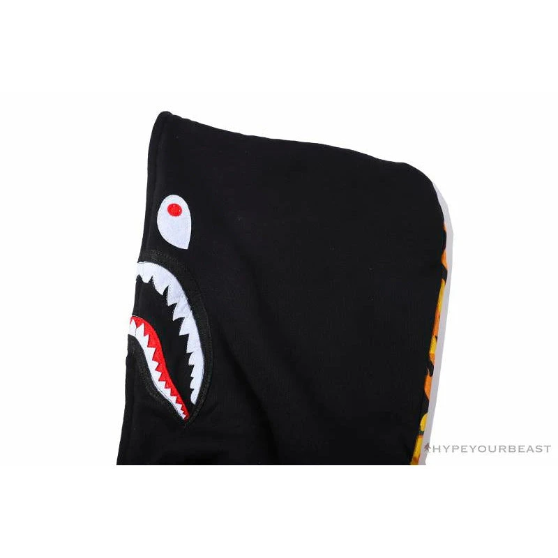 BAPE X XO Joint Hoodie 5 BAPE X XO Joint Hoodie - Image 5