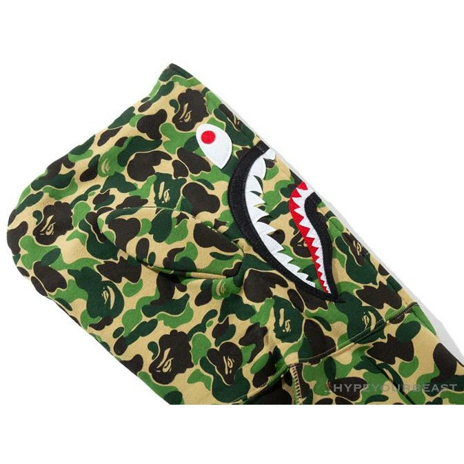 BAPE X UNKLE Camouflage Green Belt Ear Hoodie 4 BAPE X UNKLE Camouflage Green Belt Ear Hoodie - Image 4