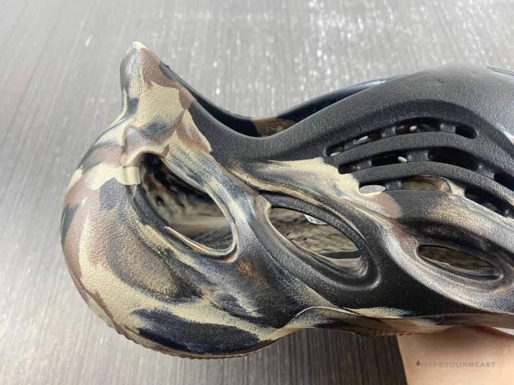 Adidas Yeezy Foam RNNR MX Cinder 6 Adidas Yeezy Foam RNNR MX Cinder - Image 6