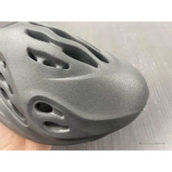 Yeezy Foam RNNR Onyx 20 Yeezy Foam RNNR Onyx -Fusion Wear Shop HYB2164 8cf613f1 9f0e 4471 9a98 76aa47a2799c