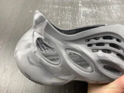 Yeezy Foam Runner 'MX Granite' -Fusion Wear Shop HYB217 194b5ce0 2d5f 41cb 94b4 c0ab266f7c91