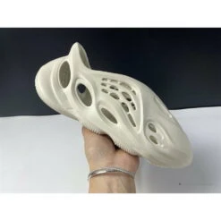 Yeezy Foam RNNR Ararat -Fusion Wear Shop HYB2188 15055189 c349 4c23 a741 28c9f5f6d2b6