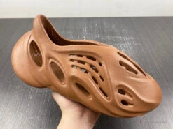 Adidas Yeezy Foam RNNR 'Flax' -Fusion Wear Shop HYB2235 5fa2775c 9a55 4f88 b23b c41253d080ae