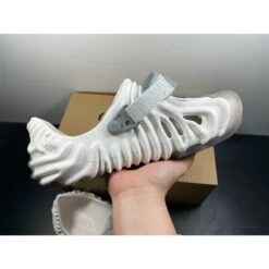 Crocs Pollex Clog By Salehe Bembury Menemsha Stratus -Fusion Wear Shop HYB229 b9937190 025f 47b7 8f68 1179f43a3121