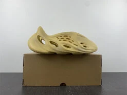 Yeezy Foam RNNR 'Desert Sand' -Fusion Wear Shop HYB247 c08e0bb0 fec9 4c81 822f 725095075fcf