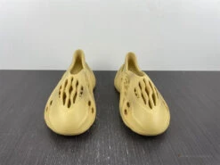 Yeezy Foam RNNR 'Desert Sand' -Fusion Wear Shop HYB248 e4ab62ff 88c5 48c0 9197 4645826f9a62