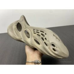 Yeezy Foam RNNR Stone Sage 15 Yeezy Foam RNNR Stone Sage -Fusion Wear Shop HYB253 be3f19d9 c466 40f8 8d38 d1d41019e81e