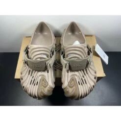 Crocs Pollex Clog By Salehe Bembury Menemsha Brown -Fusion Wear Shop HYB25 c37414d3 0cea 445e 8fa0 d5fc5f744a53