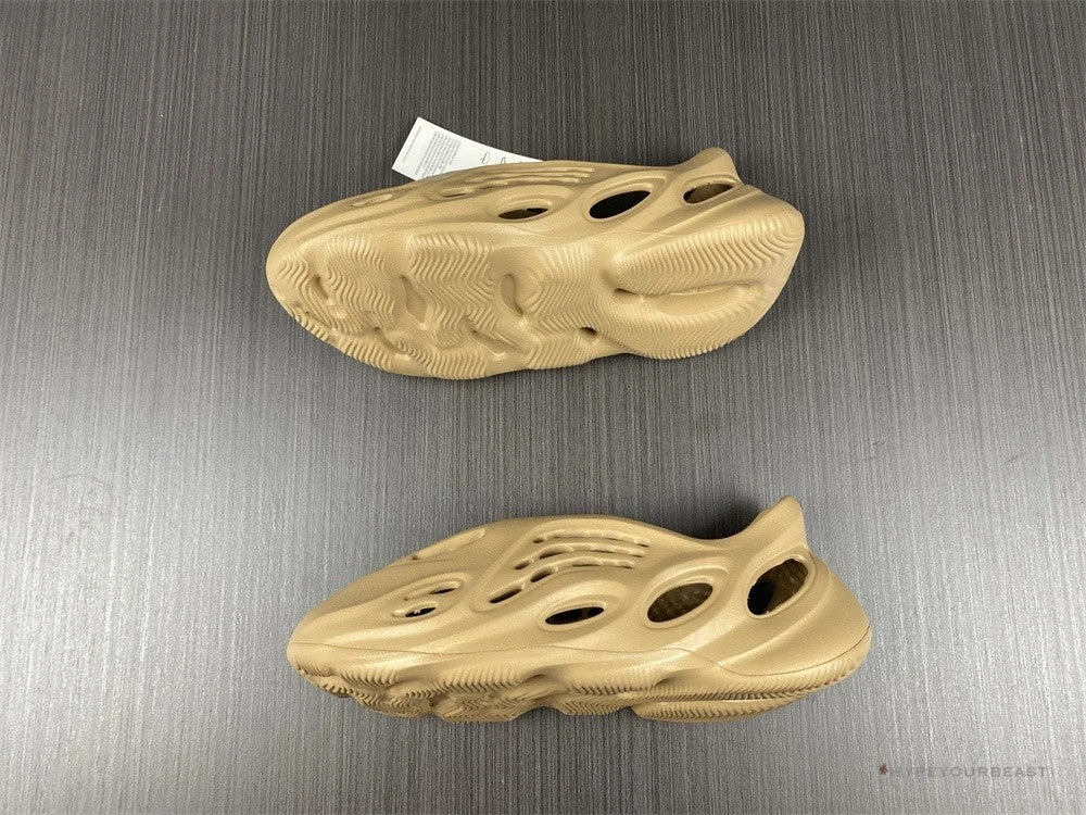 Yeezy Foam RNNR 'Ochre' 3 Yeezy Foam RNNR 'Ochre' - Image 3