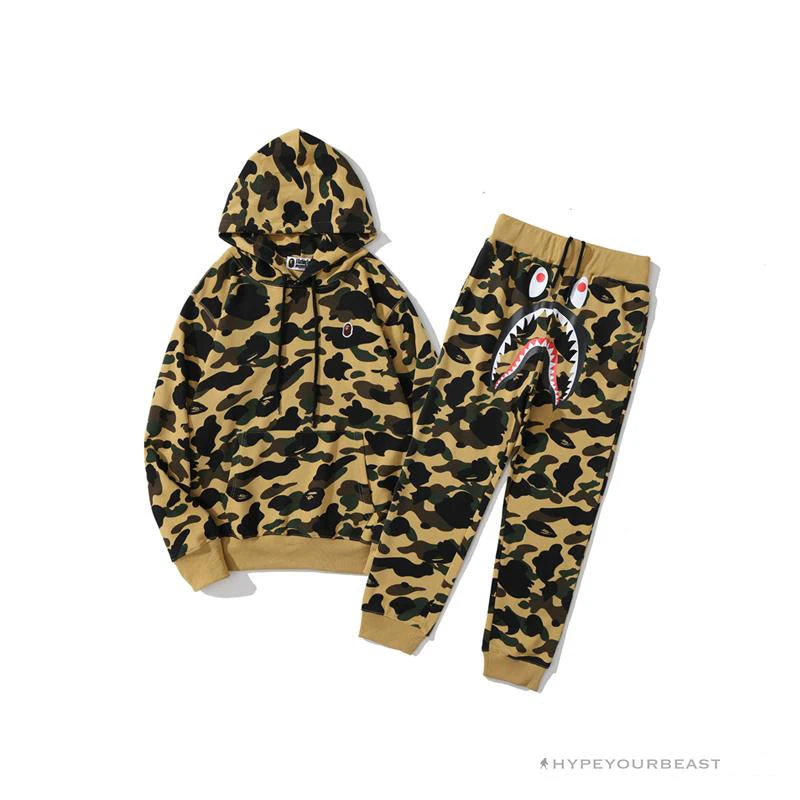 BAPE Camouflage Kangaroo Hooded Hoodie Yellow 12 BAPE Camouflage Kangaroo Hooded Hoodie Yellow - Image 12
