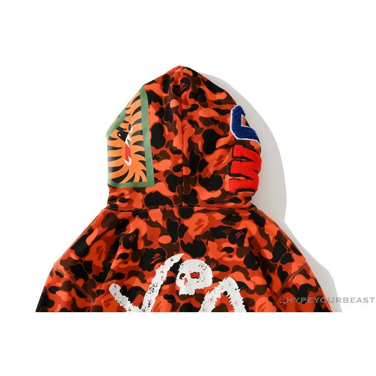 BAPE X XO Co-Branded Camouflage Hoodie 'RED' 12 BAPE X XO Co-Branded Camouflage Hoodie 'RED' - Image 12
